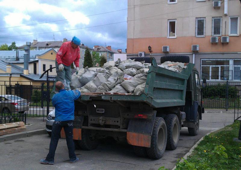 Вывоз мусора из новостройки в Белорецке – ПроМусор, контейнеры, уборка и грузчики от 2129 руб