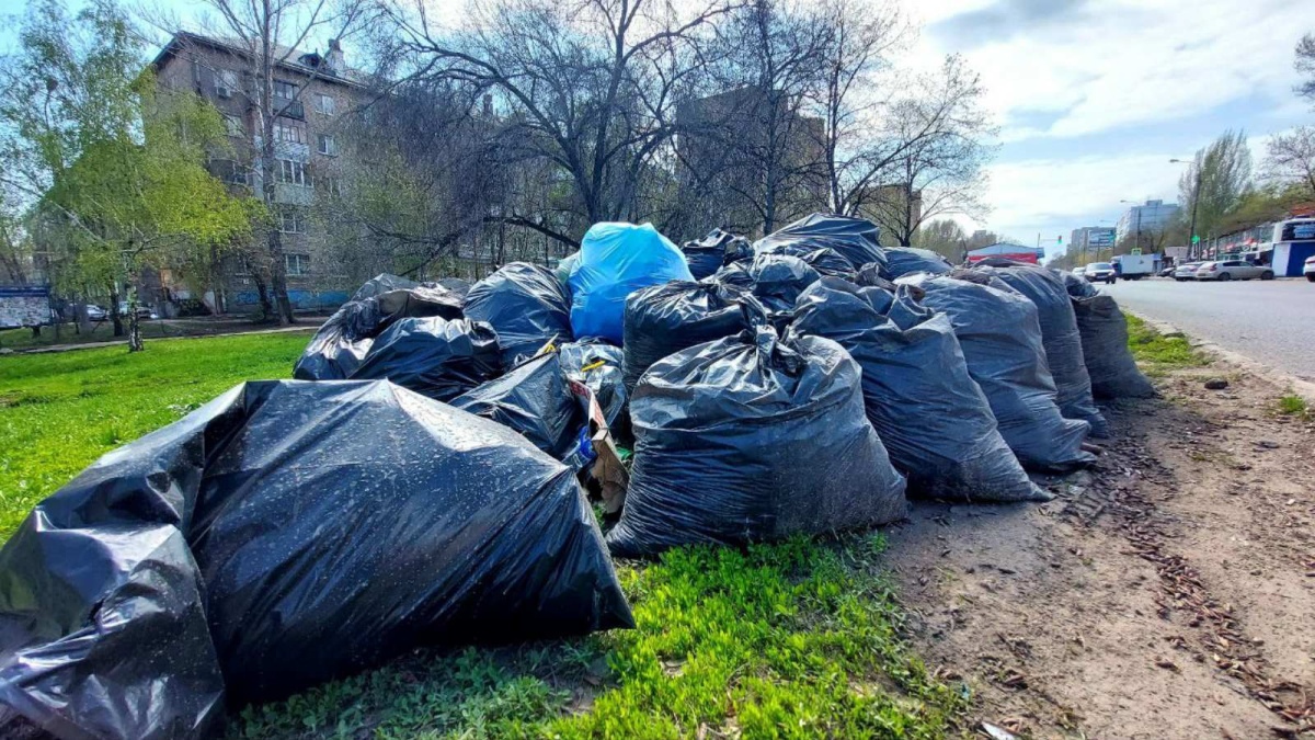 Вывоз и утилизация мусора после субботника в Белорецке в октябре
