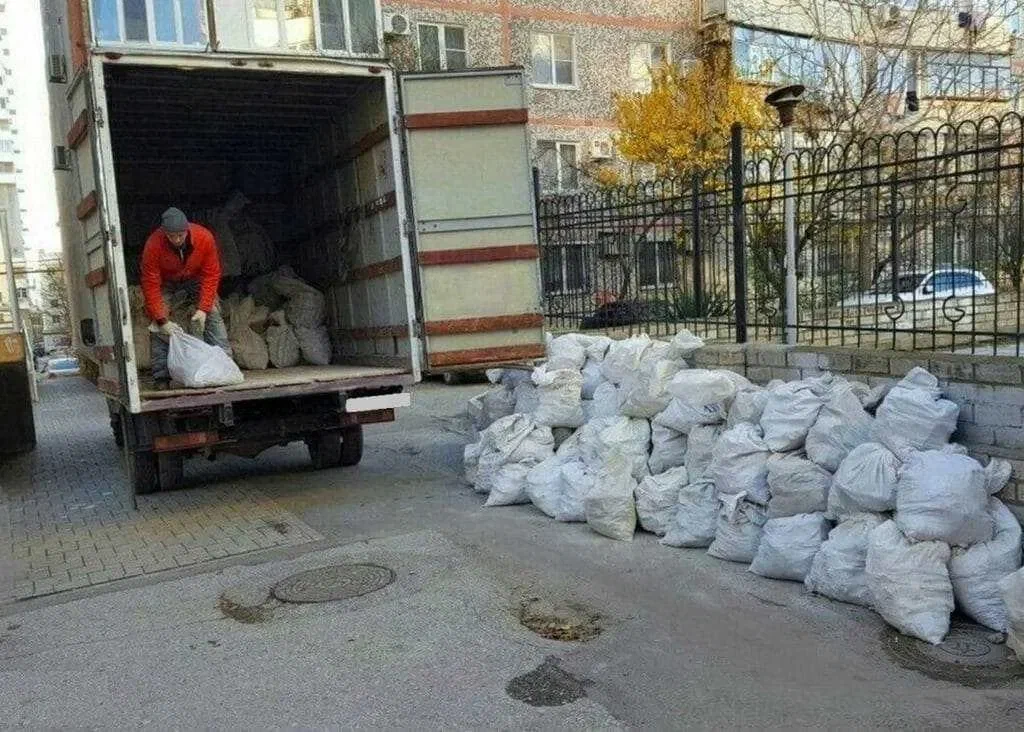Вывоз мусора после переезда в Белорецке в октябре