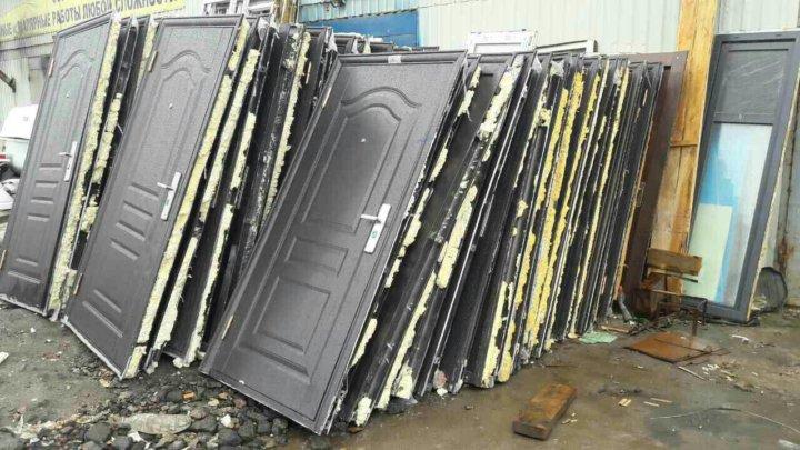 Вывоз металлических дверей с утилизацией в Белорецке в октябре