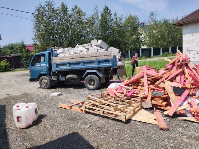 Вывоз мусора с чердака в Белорецке в октябре