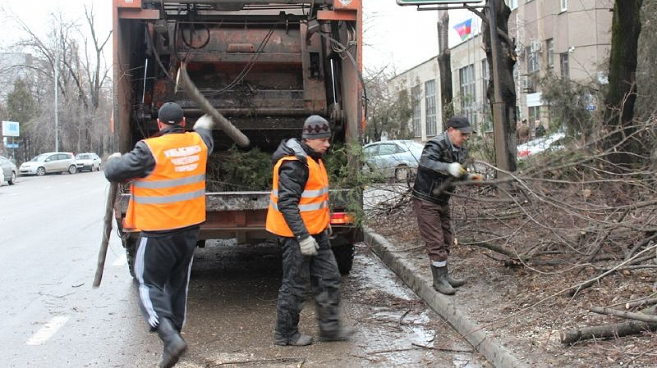Уборка после стихийного бедствия в Белорецке от 2889 руб